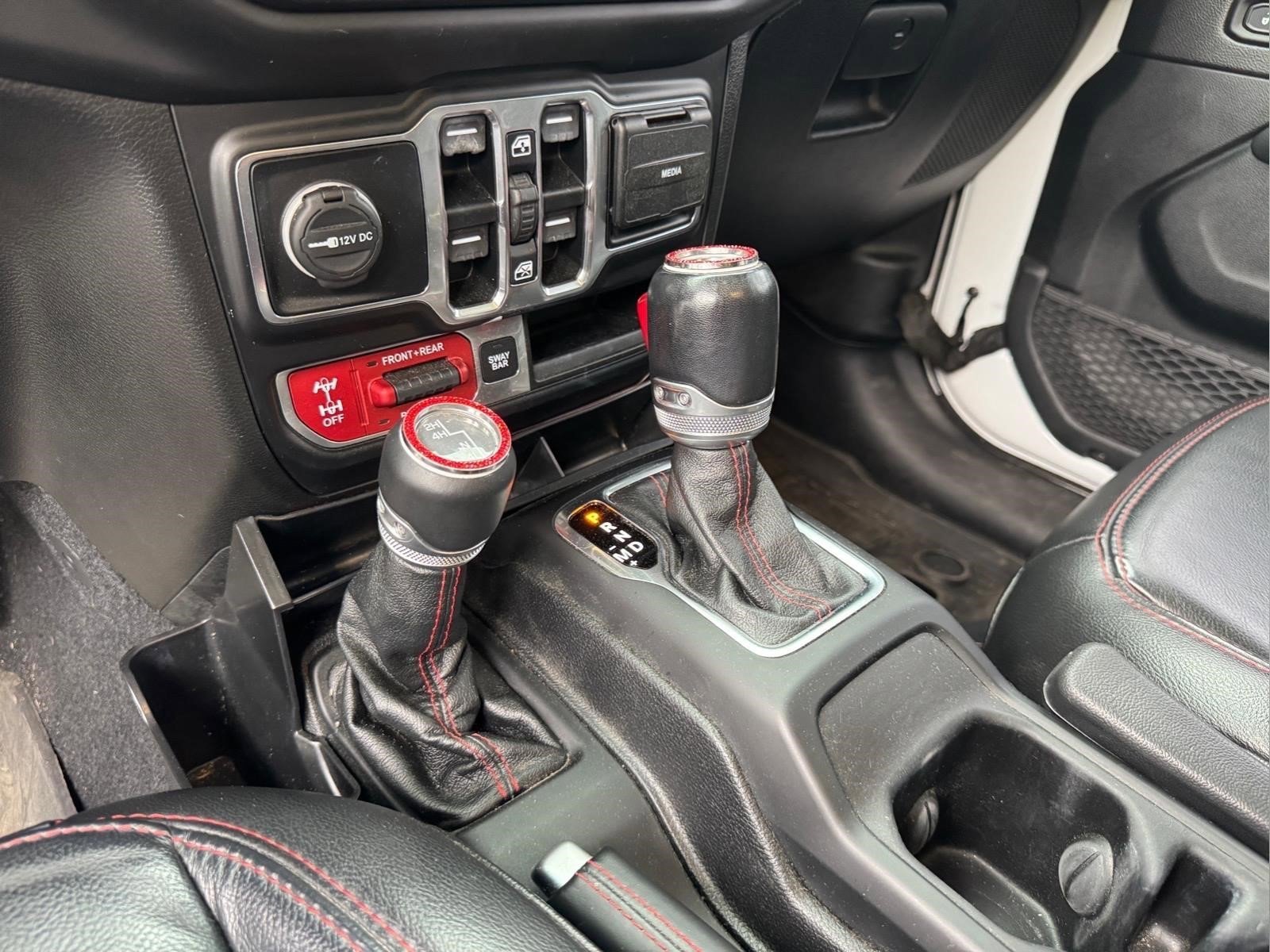 Used 2020 Bright White Clearcoat Jeep Rubicon image 19