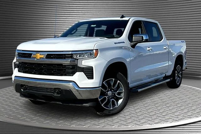 New 2026 Chevrolet Silverado 1500 LT With Navigation