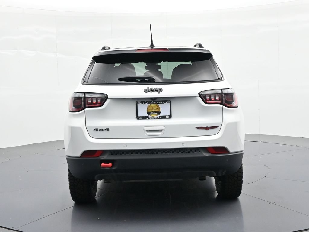 2025 Jeep Compass Trailhawk - Photo 6