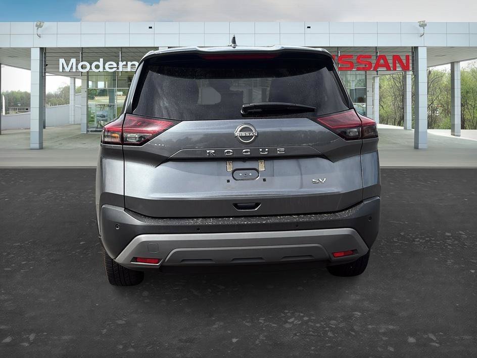 Used 2023 Gun Metallic Nissan SV image 23