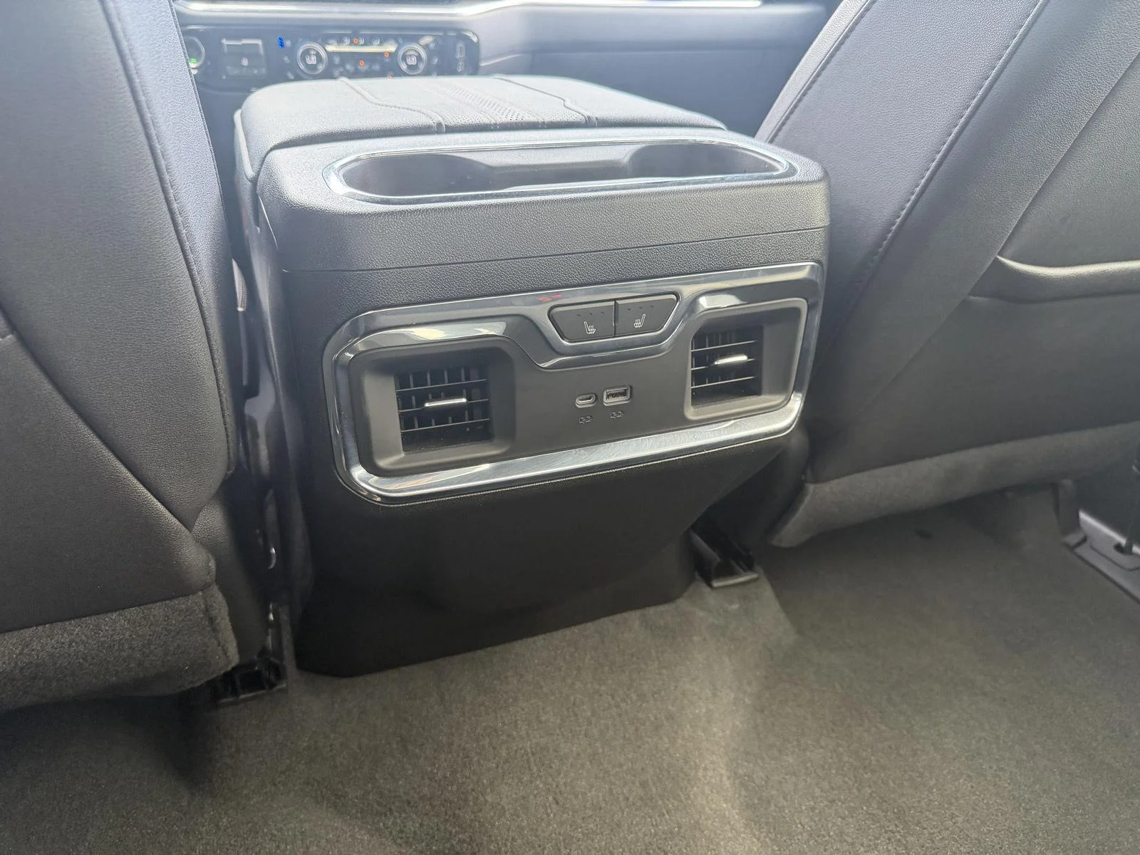 Used 2023 Black Chevrolet High Country image 9