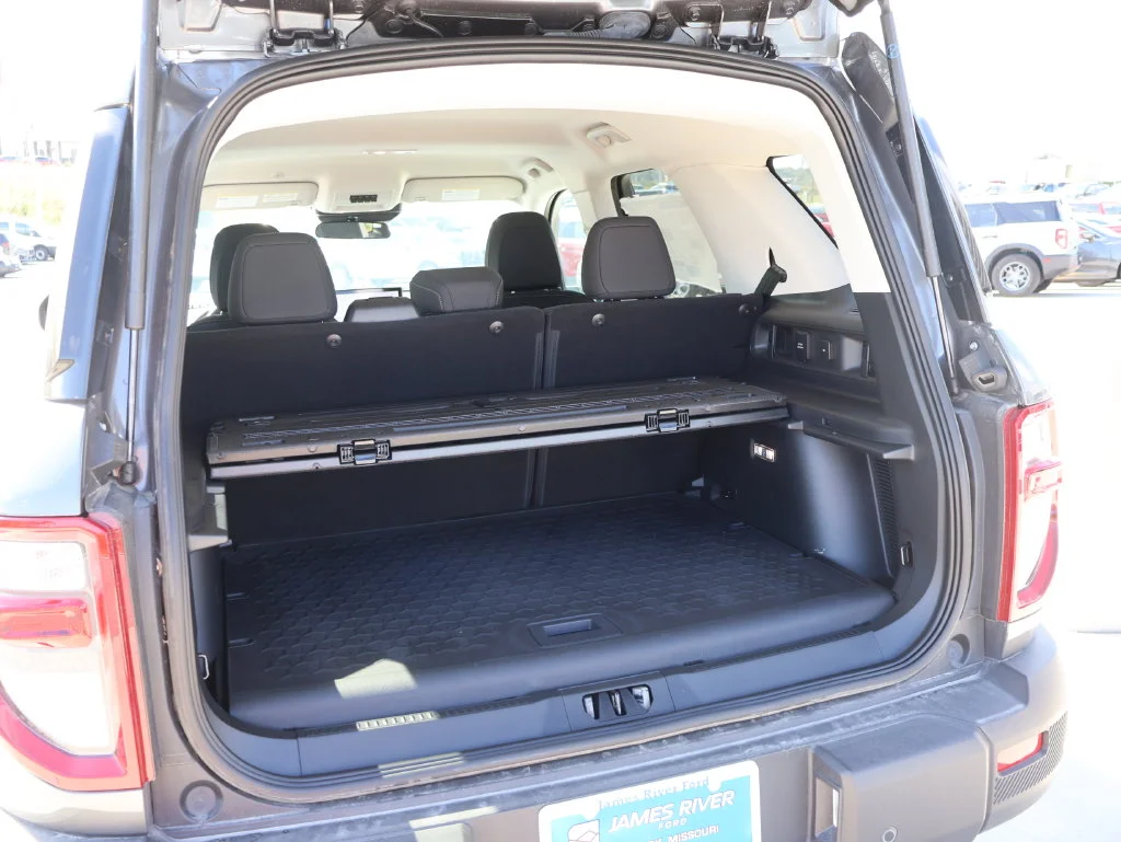 New 2026 Carbonized Gray Metallic Ford Big Bend® image 15
