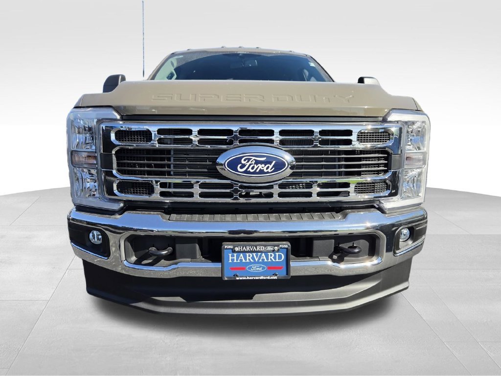 New 2027 Marsh Gray Metallic Ford F-250® XLT image 24