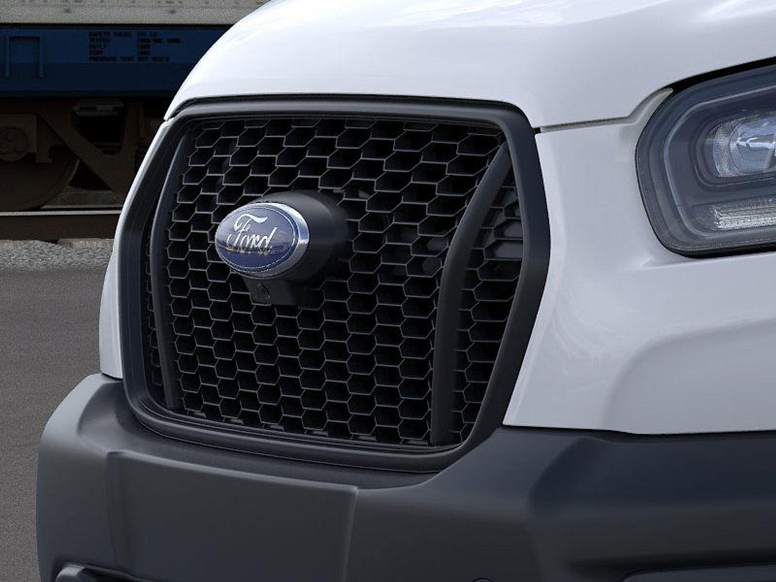 2025 Ford Transit Passenger Van XL - Photo 18