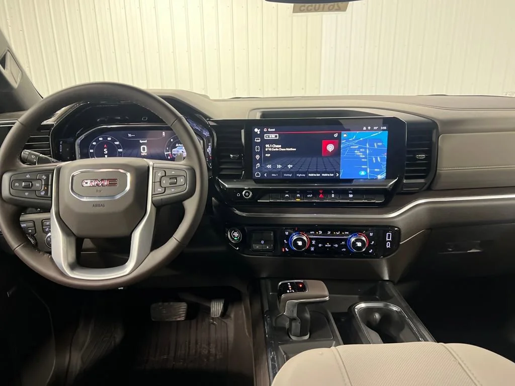 2026 GMC Sierra 1500 SLT - Photo 16