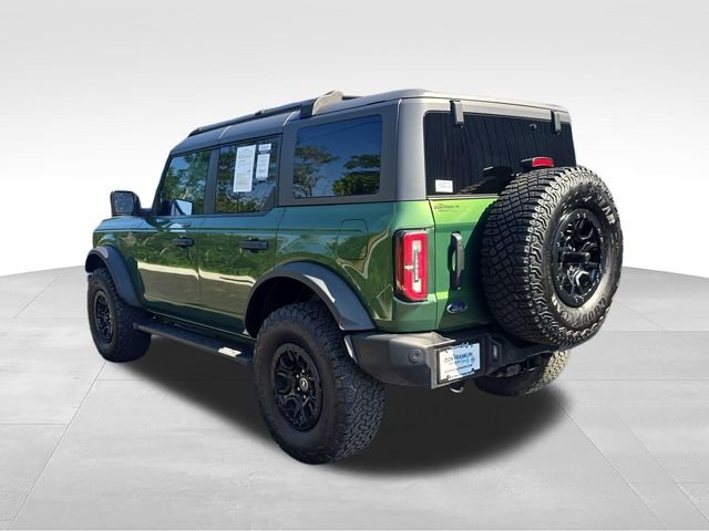 Used 2023 Green Ford Wildtrak image 3