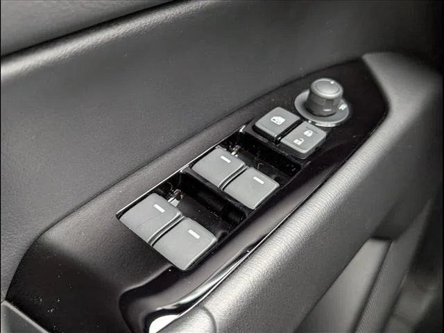 2025 Mazda CX-5 - Photo 17