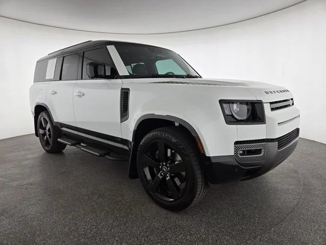 2025 Land Rover Defender V8 - Photo 16