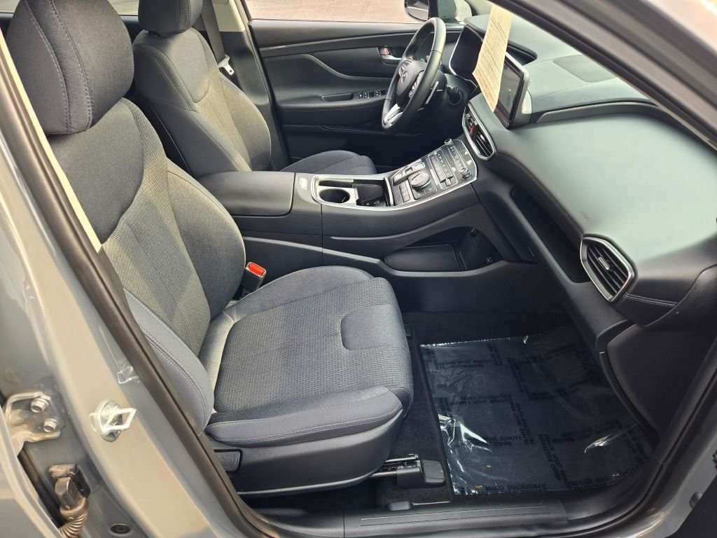 Used 2023 Gray Hyundai SEL image 7