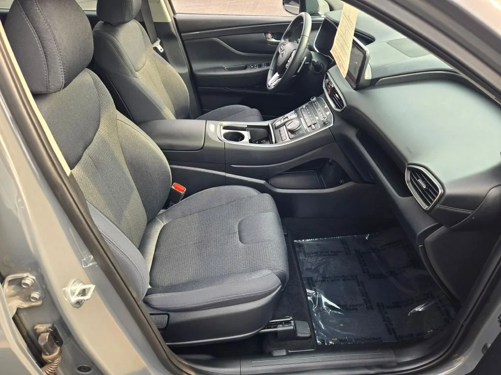 Certified Used 2023 Gray Hyundai SEL image 7