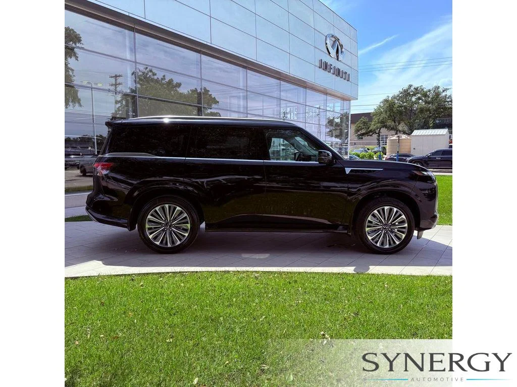 New 2026 BLACK OBSIDIAN INFINITI Luxe 2WD image 5