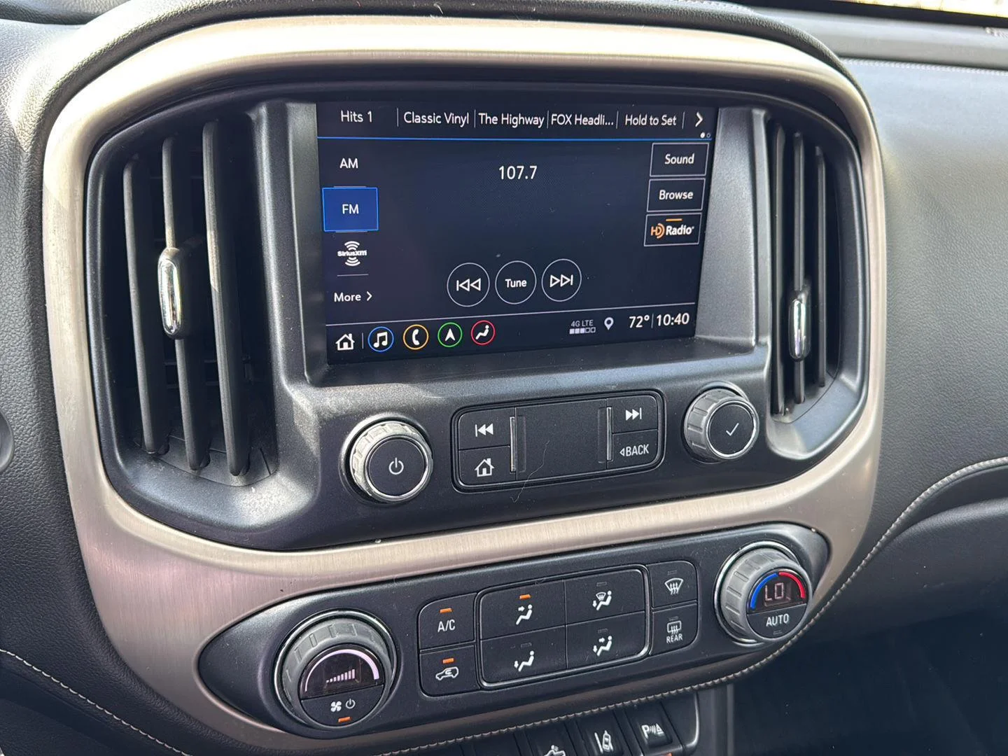 Used 2022 Onyx Black GMC 4WD Denali image 5