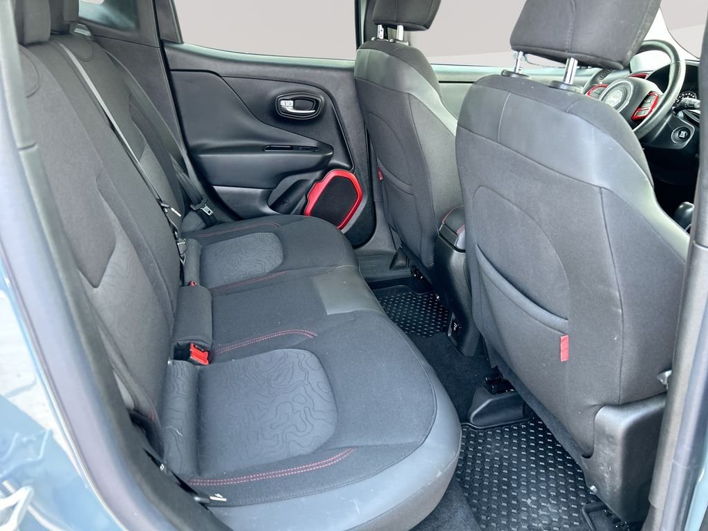 Used 2016 Gray Jeep Trailhawk image 23