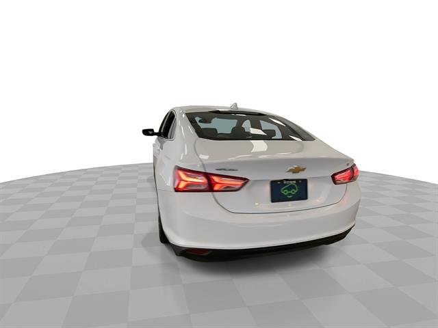 2023 Chevrolet Malibu LT, photo 8 of 12