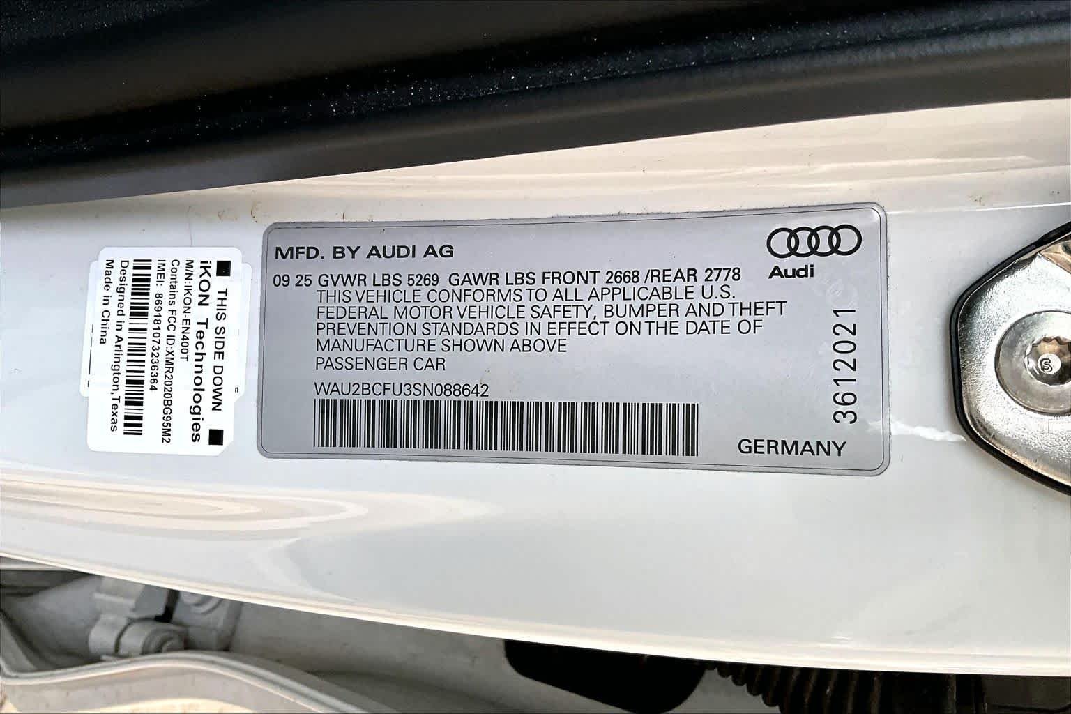 Used 2025 Glacier White Metallic Audi Premium Plus image 33
