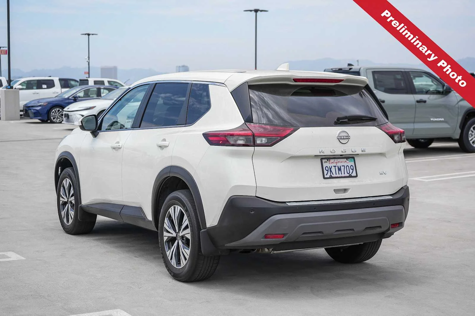 Used 2023 Pearl White Tricoat Nissan SV image 8