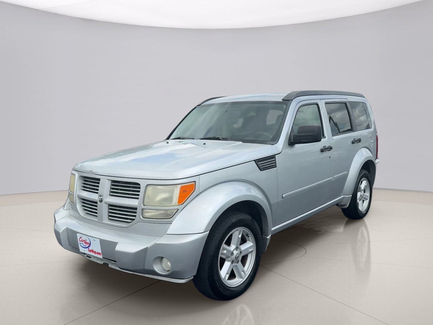 Used 2011 Silver Dodge SXT 2WD image 1