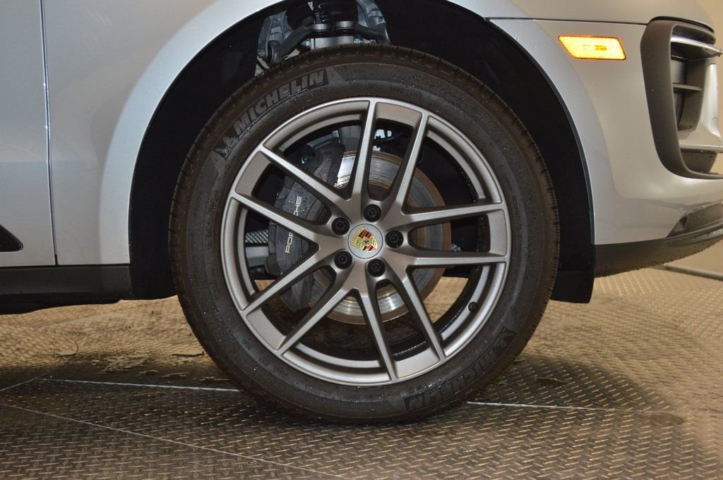 Used 2025 Silver Porsche  image 16