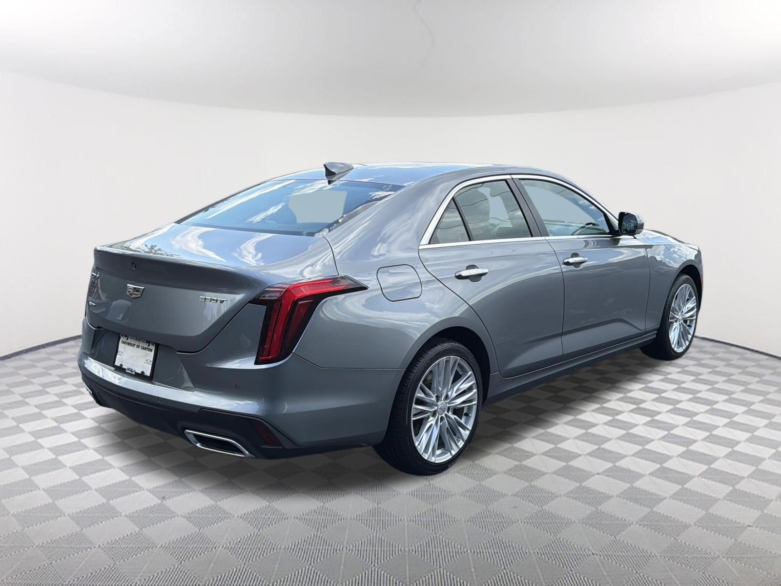 Used 2022 Satin Steel Metallic Cadillac Premium Luxury image 5
