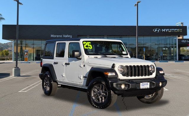 2025 Jeep Wrangler Sport S's photo