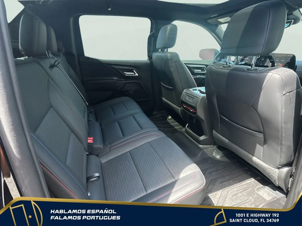 Used 2025 Black Chevrolet RST - Max Range image 28