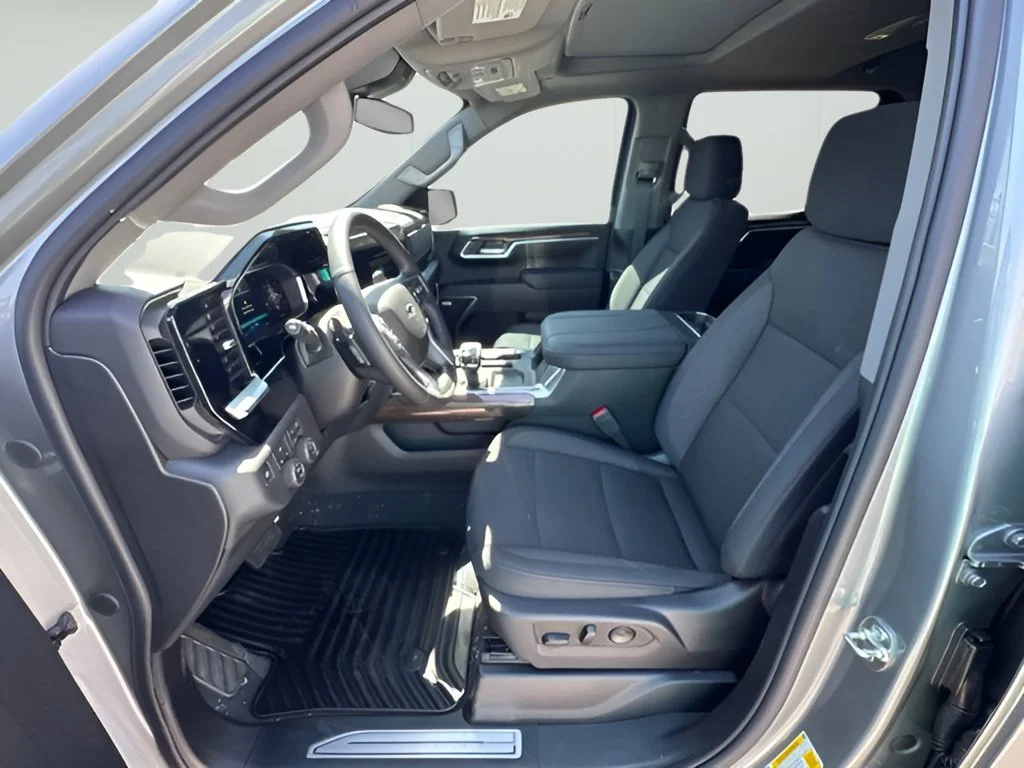 New 2026 Sterling Gray Metallic Chevrolet RST image 6