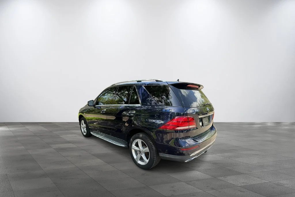 Used 2018  Mercedes-Benz GLE 350 image 4