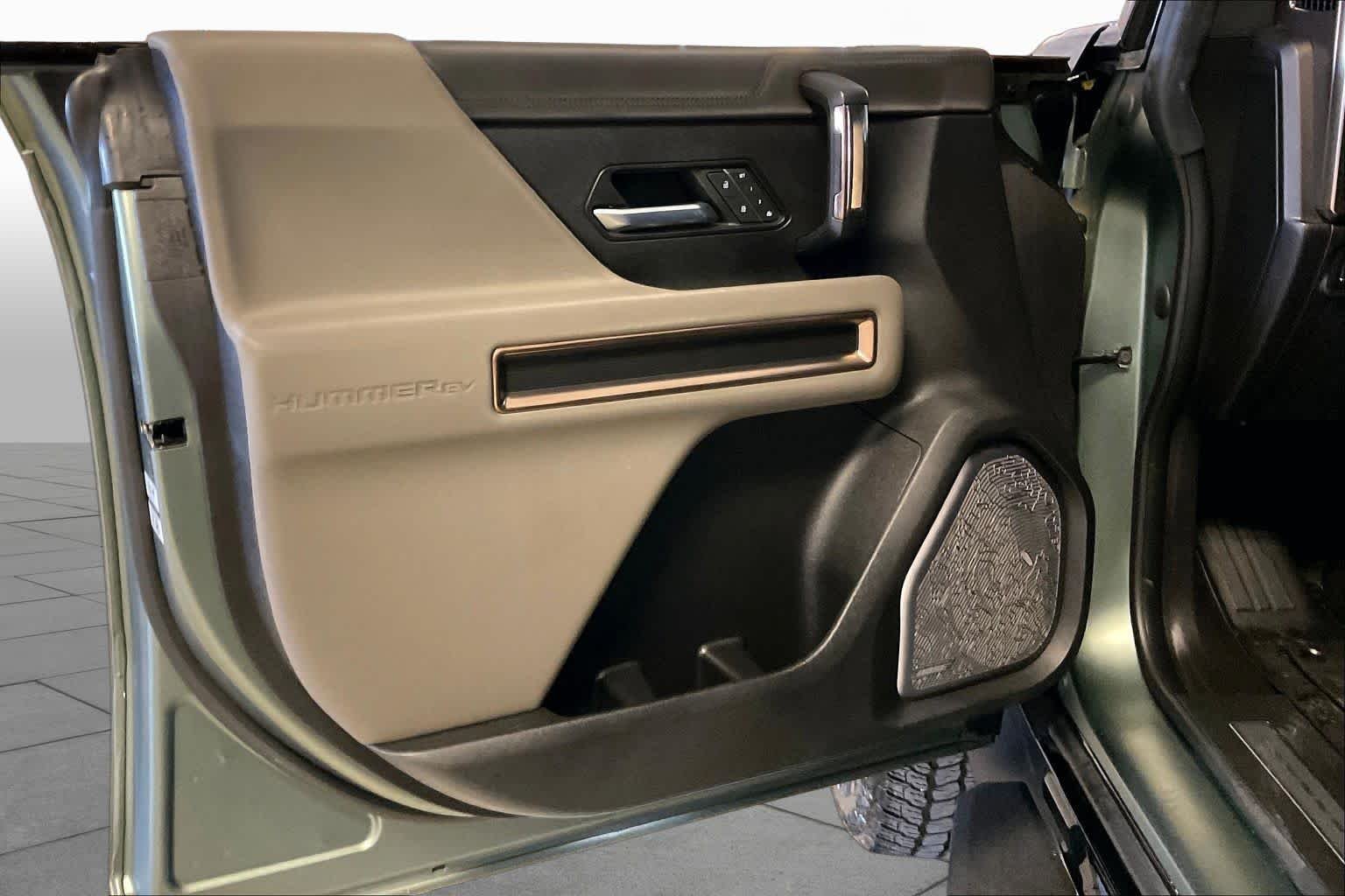 Used 2024 Moonshot Green Matte GMC 3X image 20