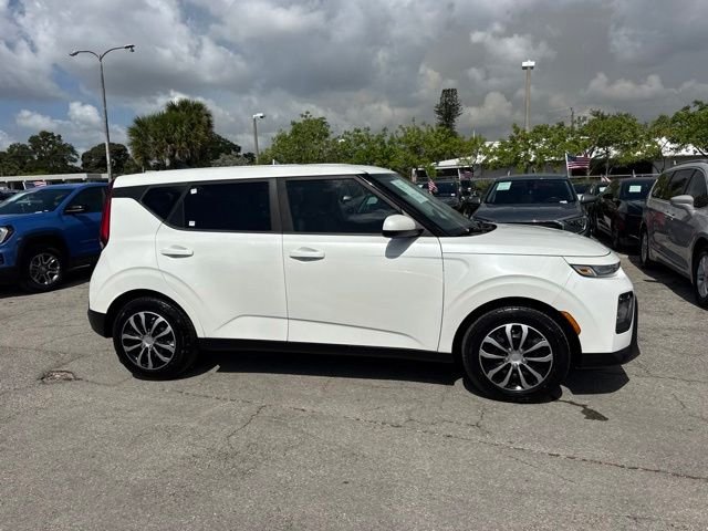 Used 2021 White Kia LX image 2