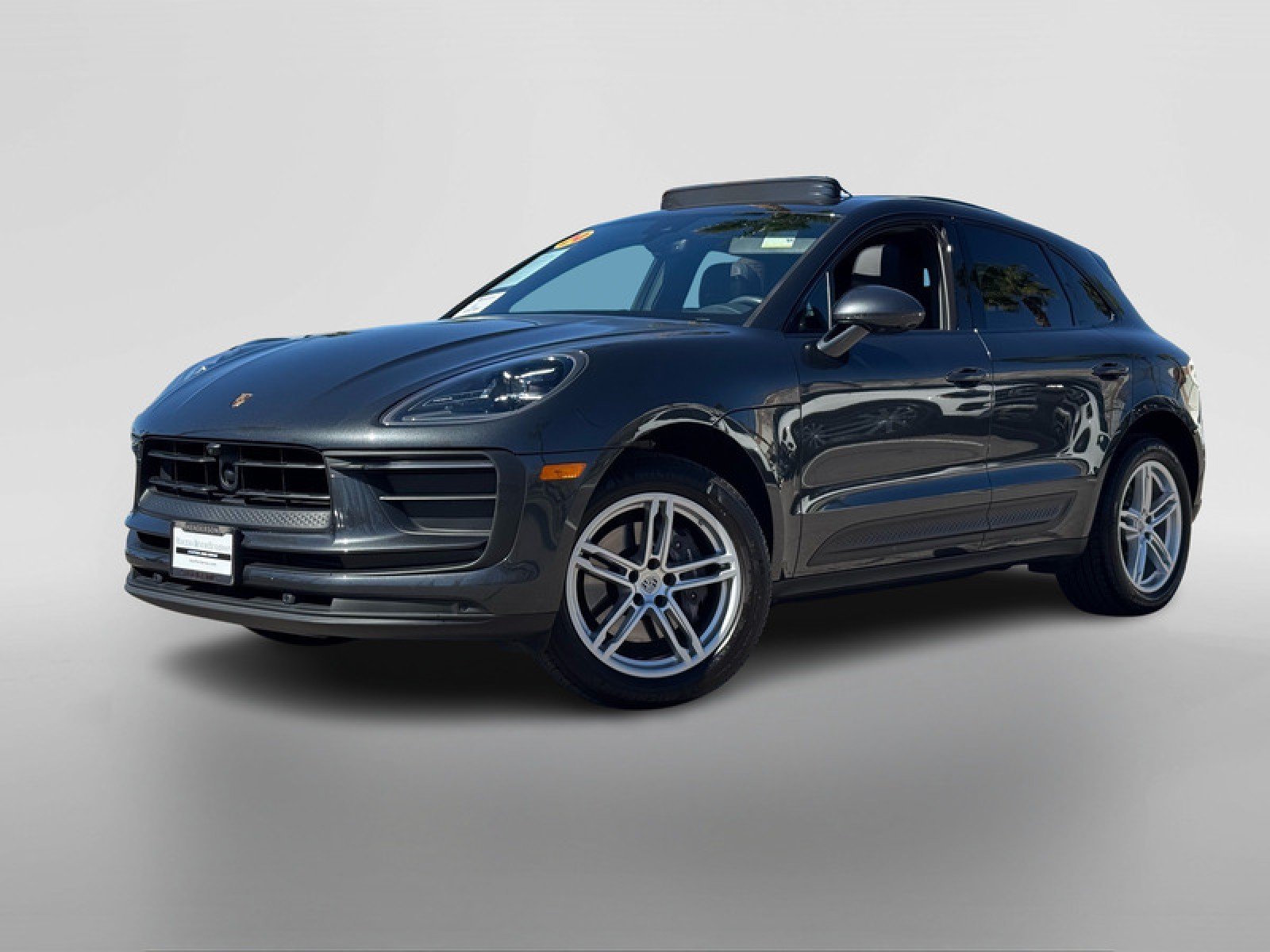 2024 Porsche Macan T