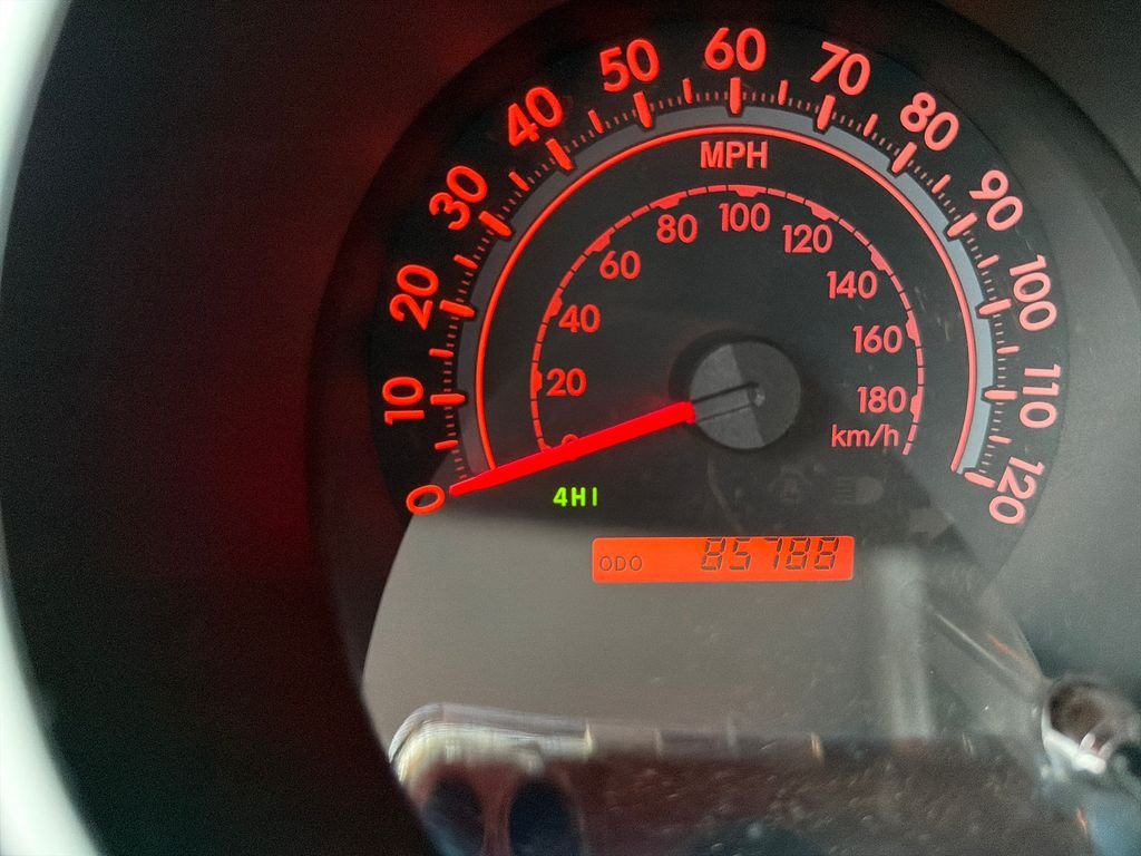 Used 2010 Silver Toyota Grade image 11