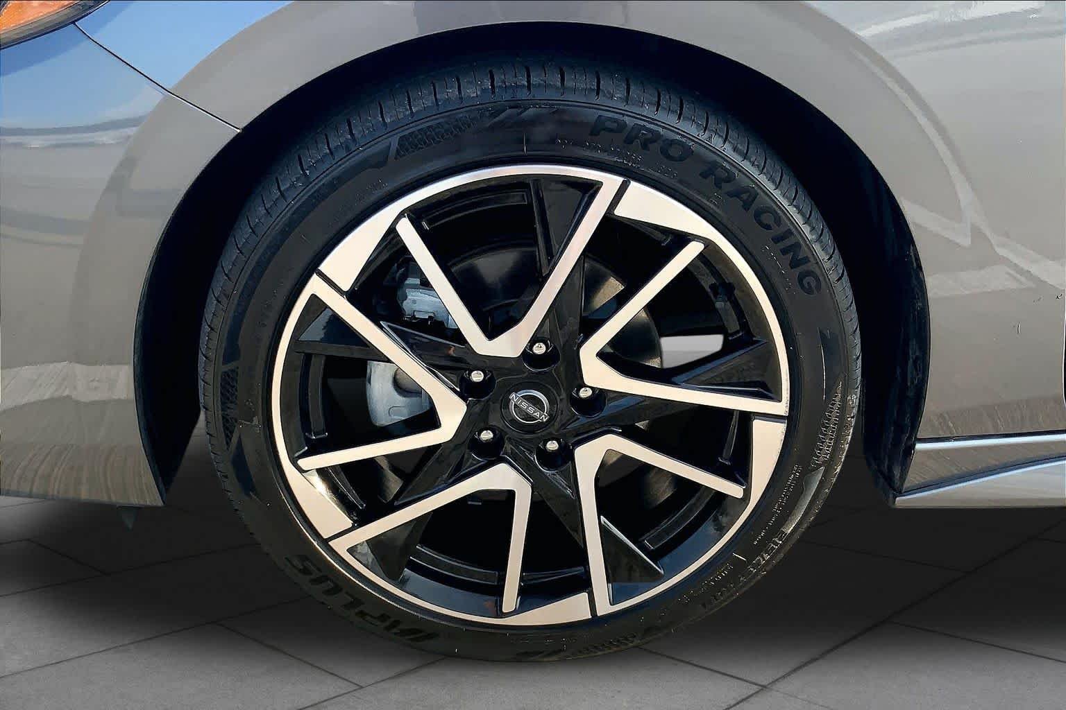 Used 2025 Gun Metallic Nissan SR image 11