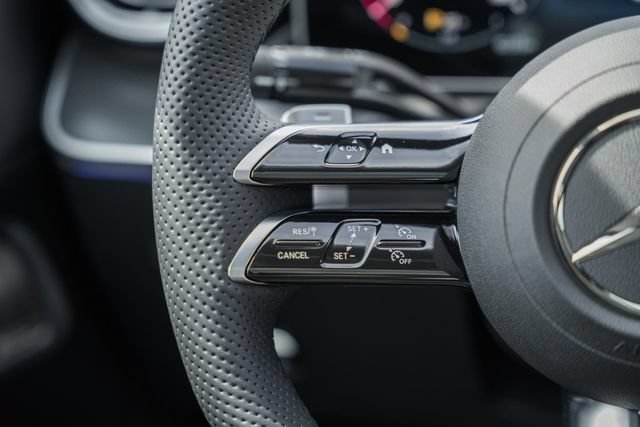 New 2026  Mercedes-Benz C 300 image 73