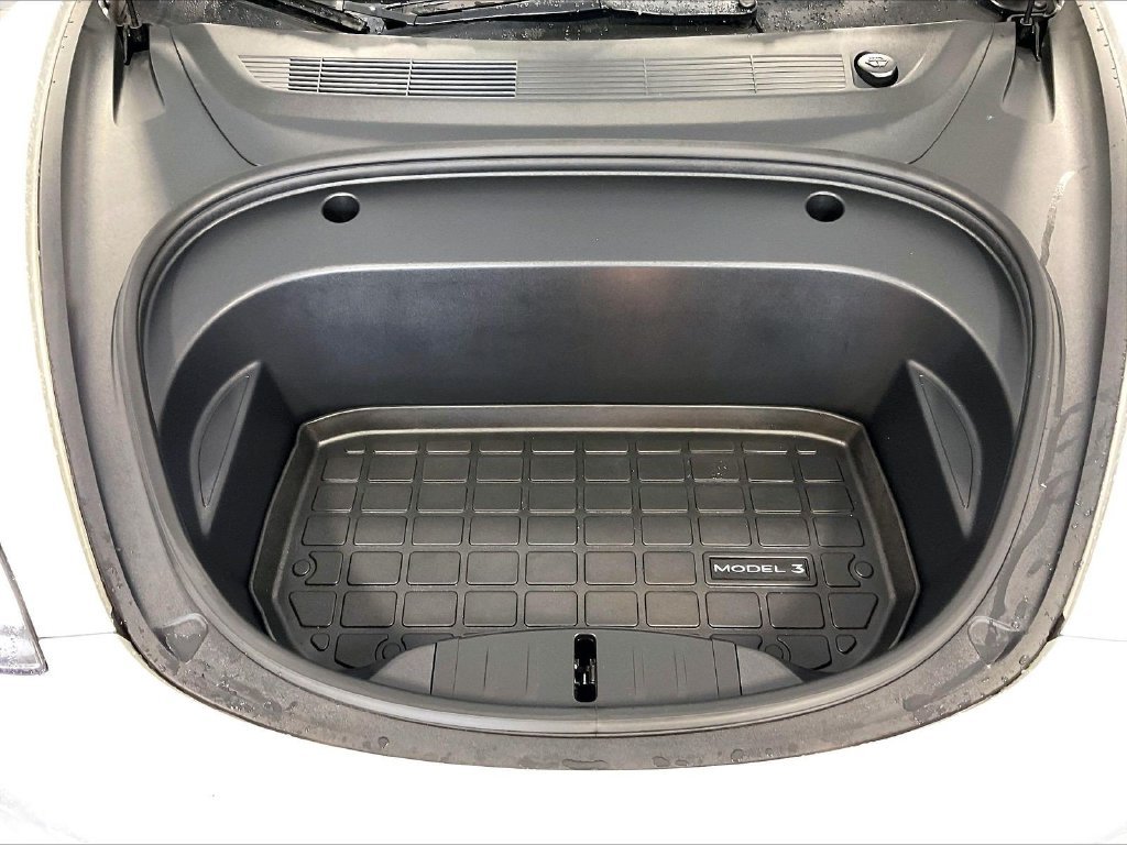 Used 2022 White Tesla Long Range image 29