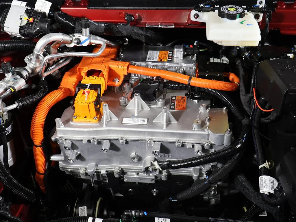 Used 2025 Red Chevrolet LT image 16