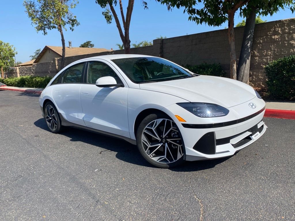 2024 Hyundai Ioniq 6 SEL RWD's photo