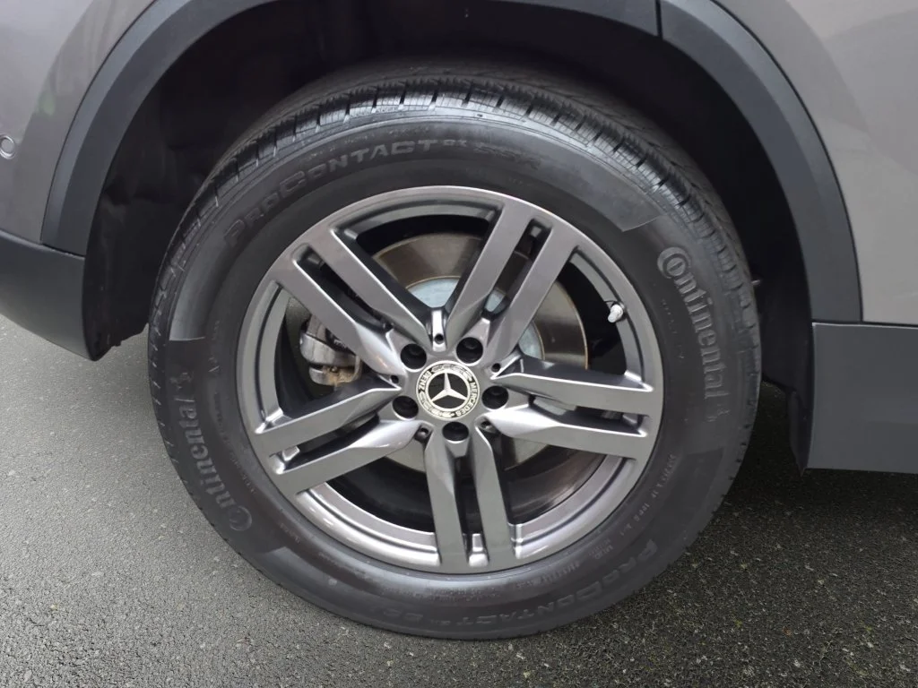 Used 2025  Mercedes-Benz GLA 250 image 33