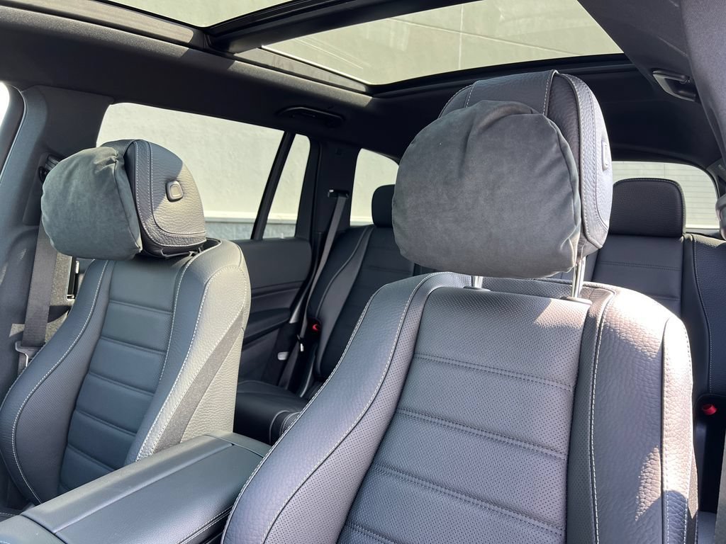 New 2026 Obsidian Black Metallic Mercedes-Benz GLS 450 image 52