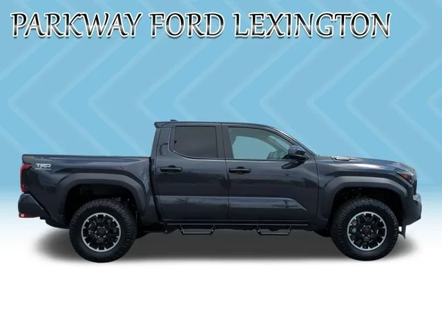 Used 2025  Toyota TRD Sport image 4