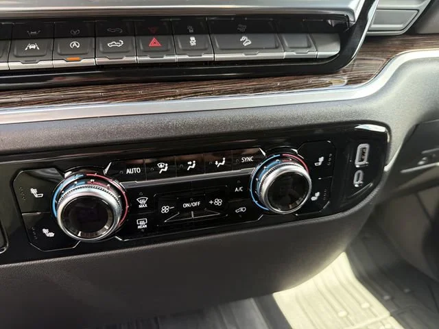 New 2026 Summit White GMC SLE image 25