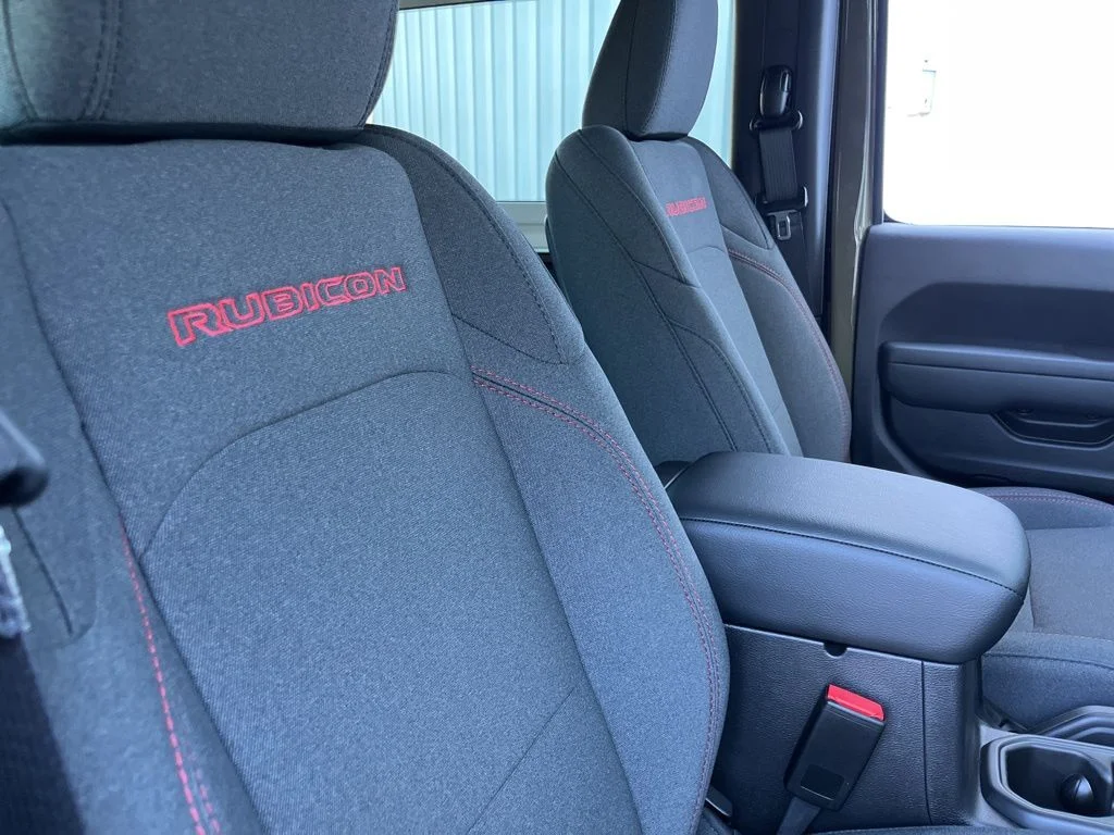 2026 Jeep Wrangler 2-Door Rubicon - Photo 45