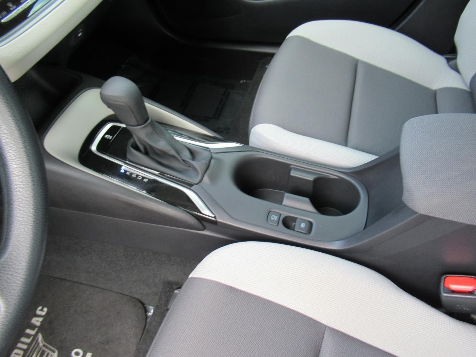 Used 2025 Silver Toyota LE image 17