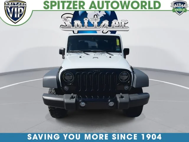 Used 2015 White Jeep Sport image 3