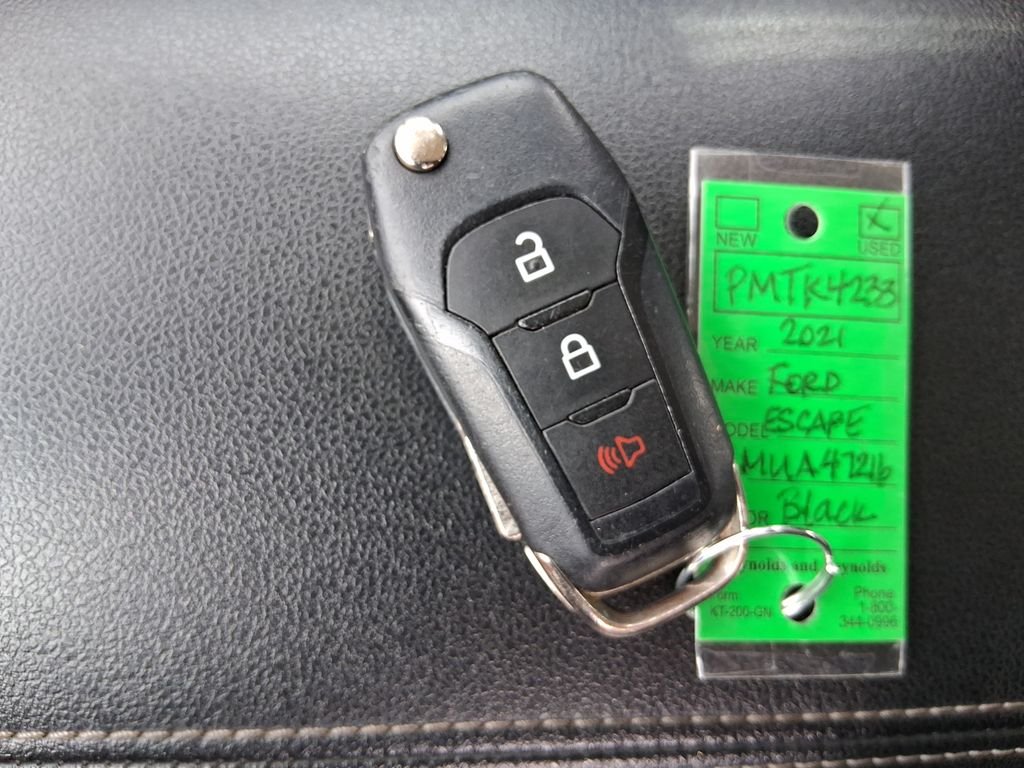 Used 2021 Black Ford S image 11