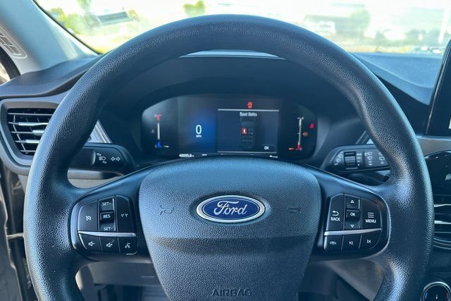 Used 2025 Gray Ford Active image 12
