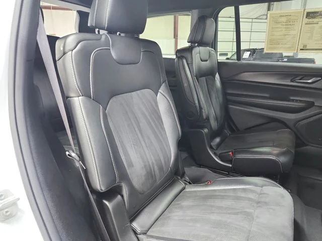 Used 2024 White Jeep Altitude X image 46