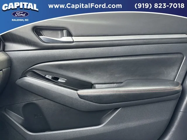 Used 2025 Gray Nissan 2.5 SR image 26