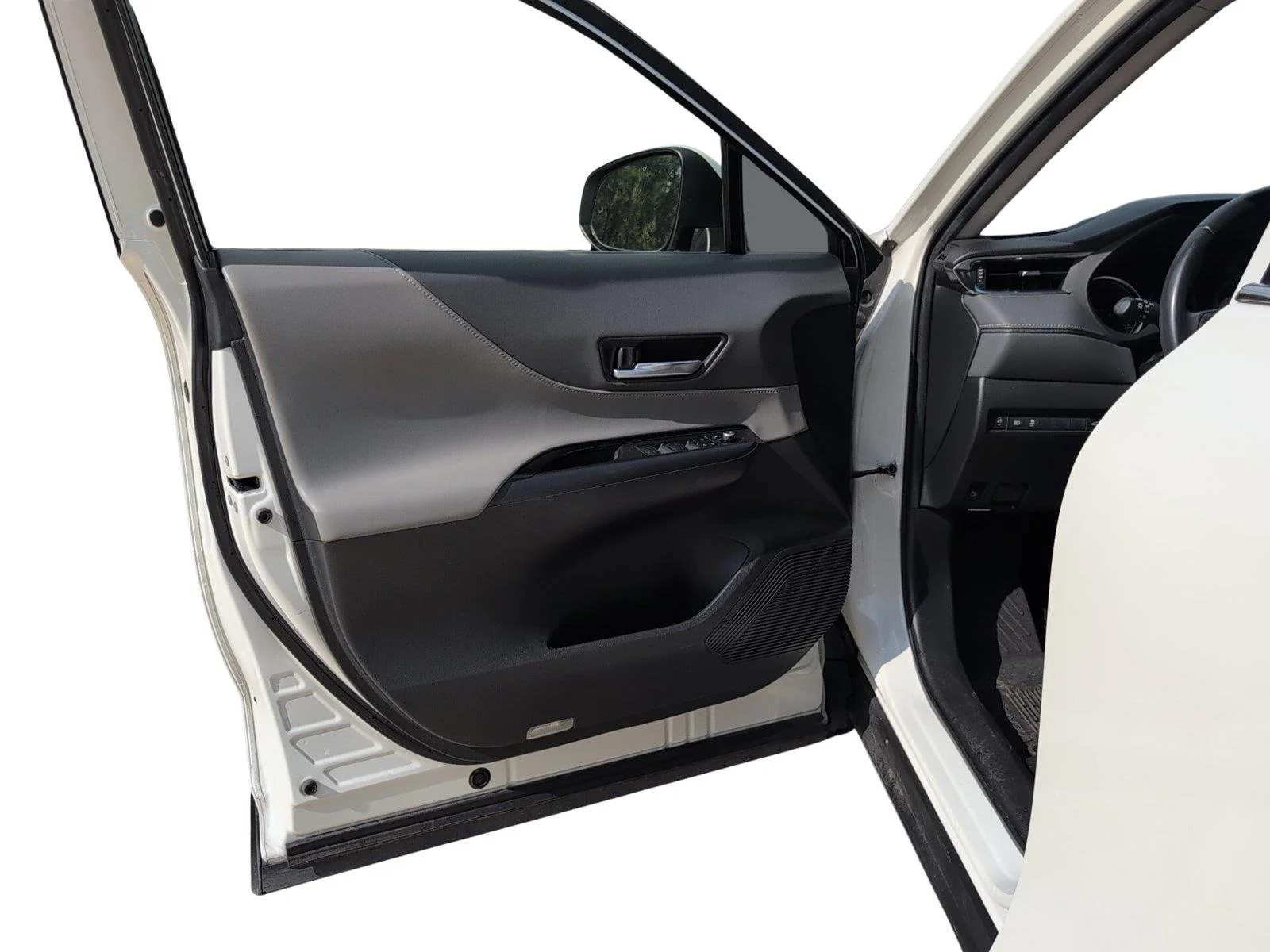 Used 2021 Blizzard Pearl Toyota LE image 11