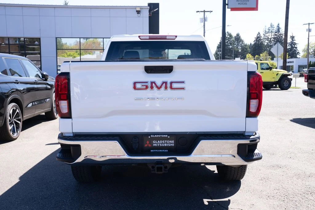 Used 2023 White GMC Pro image 6