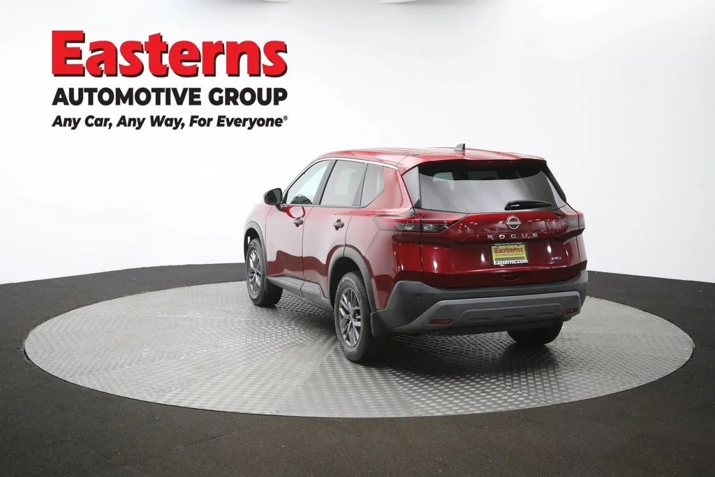 Used 2023 Red Nissan S image 66